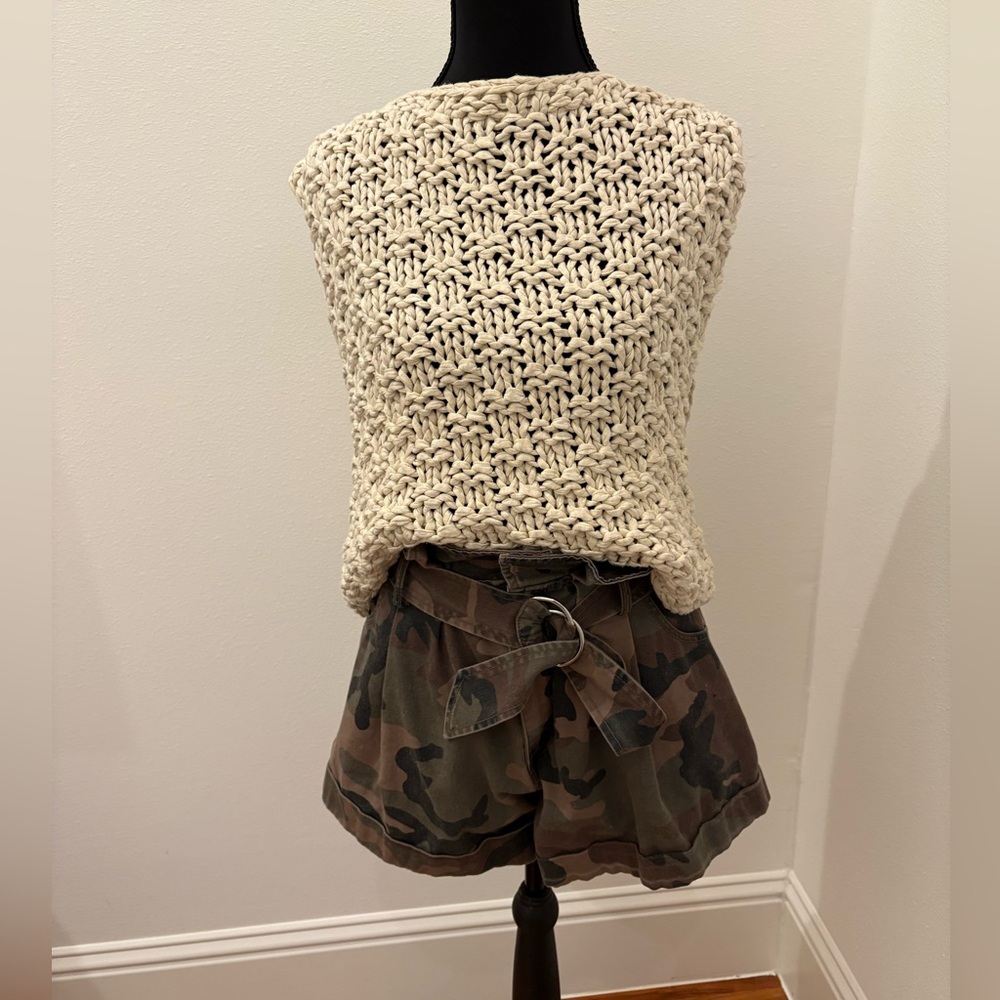 J Brand Beige Knit Sweater and Camo short bundle